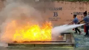 Inspeção visual: Prática do curso de Brigadista Continuada (Reciclagem Bombeiro Civil) - Registro 13