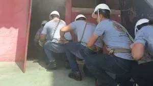 Inspeção visual: Prática do curso de Brigadista Continuada (Reciclagem Bombeiro Civil) - Registro 31