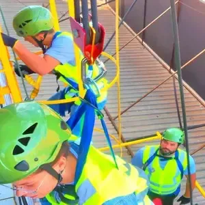 Inspeção visual: Prática do curso de NR 33 e NR 35: Trabalho em Altura e Espaço Confinado - Registro 9